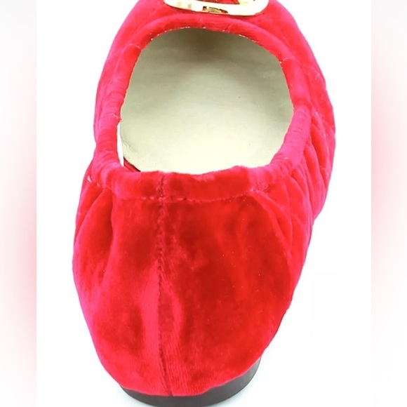 Michael Kors Woman's Fulton Quilted Ballet Flat Velvet, Red. NWOT. No original📦 - Picture 5 of 14